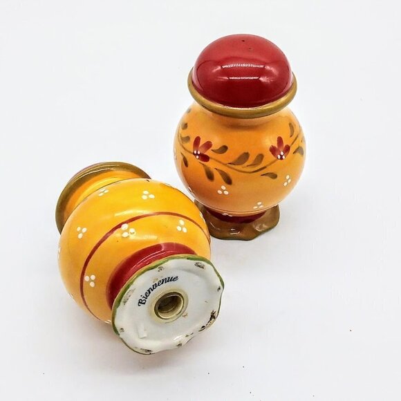 Demdaco Bienvenue Ceramic Salt Pepper Shakers - Picture 3 of 5